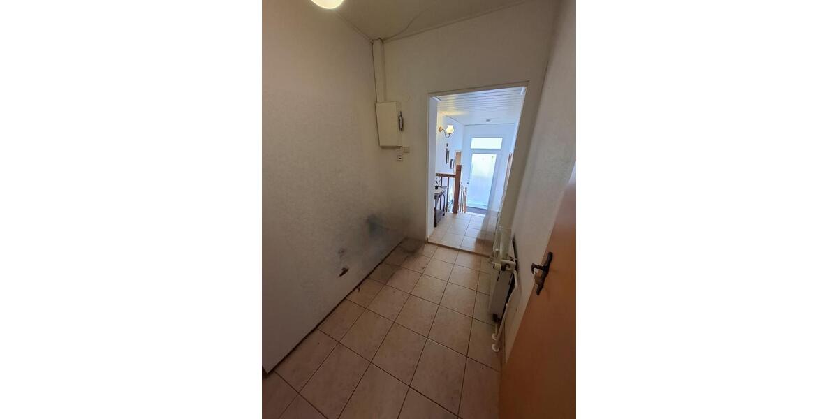Erdgeschoßwohnung Brandenburg an der Havel Bahnhofsvorstadt - 4 Zimmer, 90 m&sup2;, 1.400&euro; | Angebot:25999594