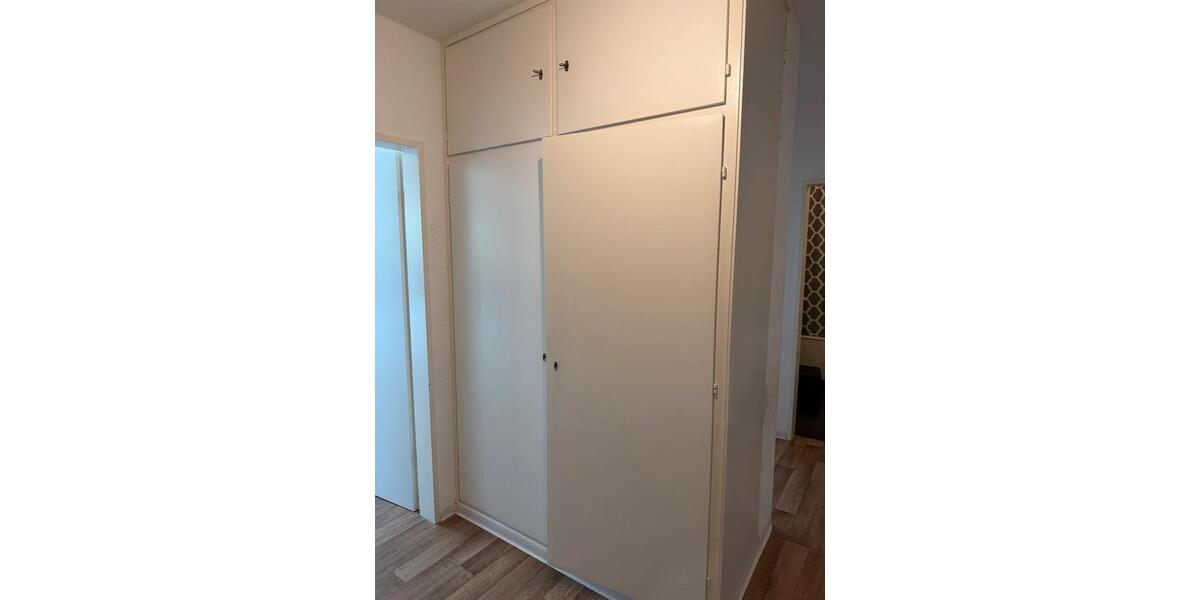 Etagenwohnung Eschwege - 3 Zimmer, 74 m&sup2;, 495&euro; | Angebot:26254537