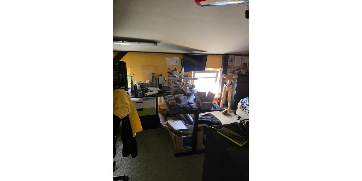 Dachgeschoßwohnung Schortens - 5 Zimmer, 110 m&sup2;, 750&euro; | Angebot:25822443