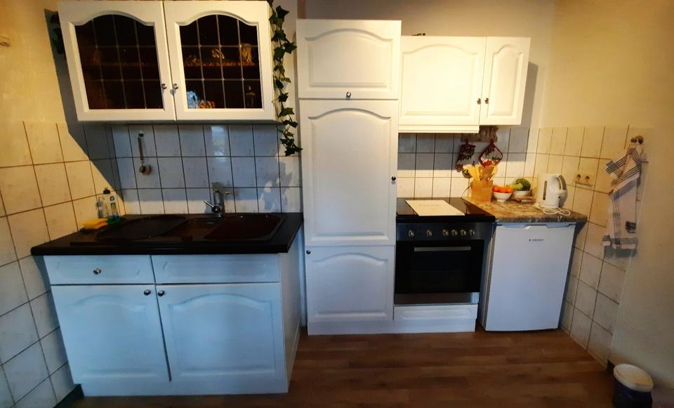 Nette DG.Wohnung mit großen Balkon in Saalfeld 2 zimmer