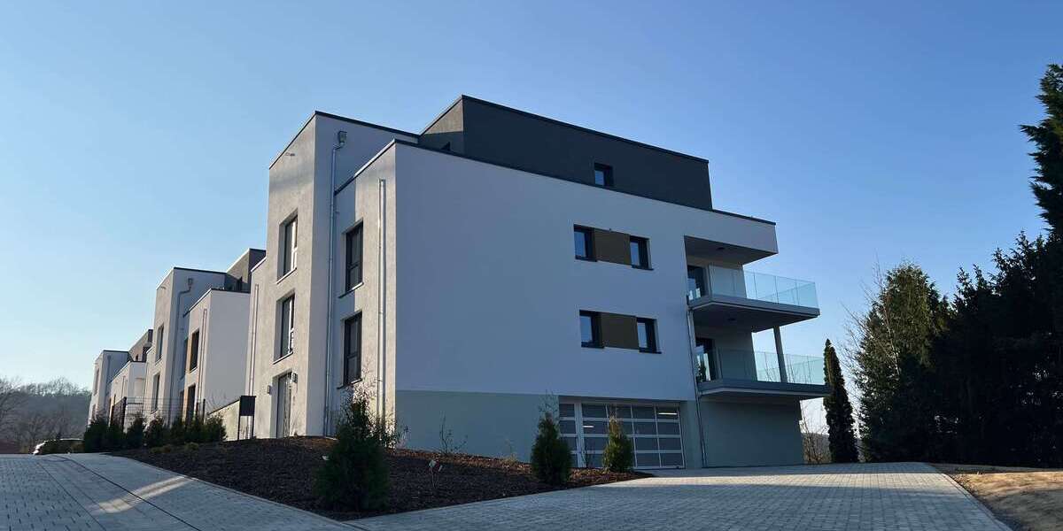 Etagenwohnung Bad Salzig Salzbornhöhe - 3.5 Zimmer, 120 m&sup2;, 1.250&euro; | Angebot:26763732