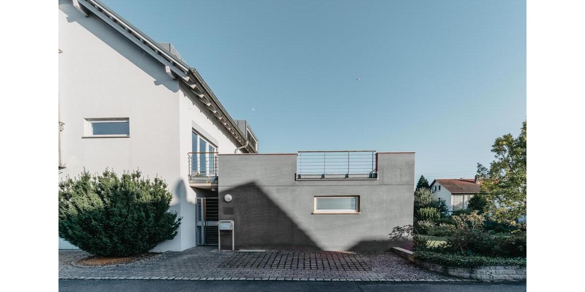 Maisonettenwohnung Tauberbischofsheim - 7 Zimmer, 180 m&sup2;, 1.650&euro; | Angebot:26516847