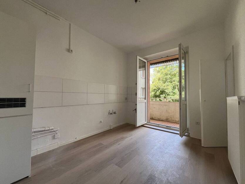 Frisch renovierte 5-Zimmer-Wohnung in guter Lage 5 zimmer