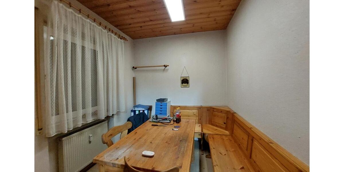 Gewerbeobjekt Roßtal - 950&euro; | Angebot:25054433