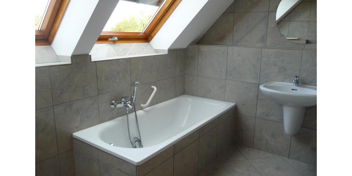 Maisonettenwohnung Bad Krozingen - 2 Zimmer, 98 m&sup2;, 1.190&euro; | Angebot:25881361