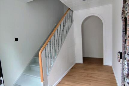 Wohnung Erwitte - 4 Zimmer, 90 m&sup2;, 939&euro; | Angebot:26701737