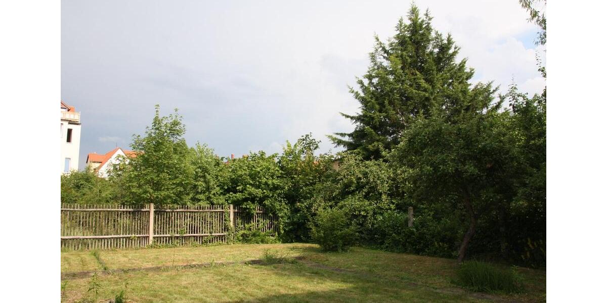 Dachgeschoßwohnung Naumburg (Saale) - 2.5 Zimmer, 83 m&sup2;, 800&euro; | Angebot:26047046