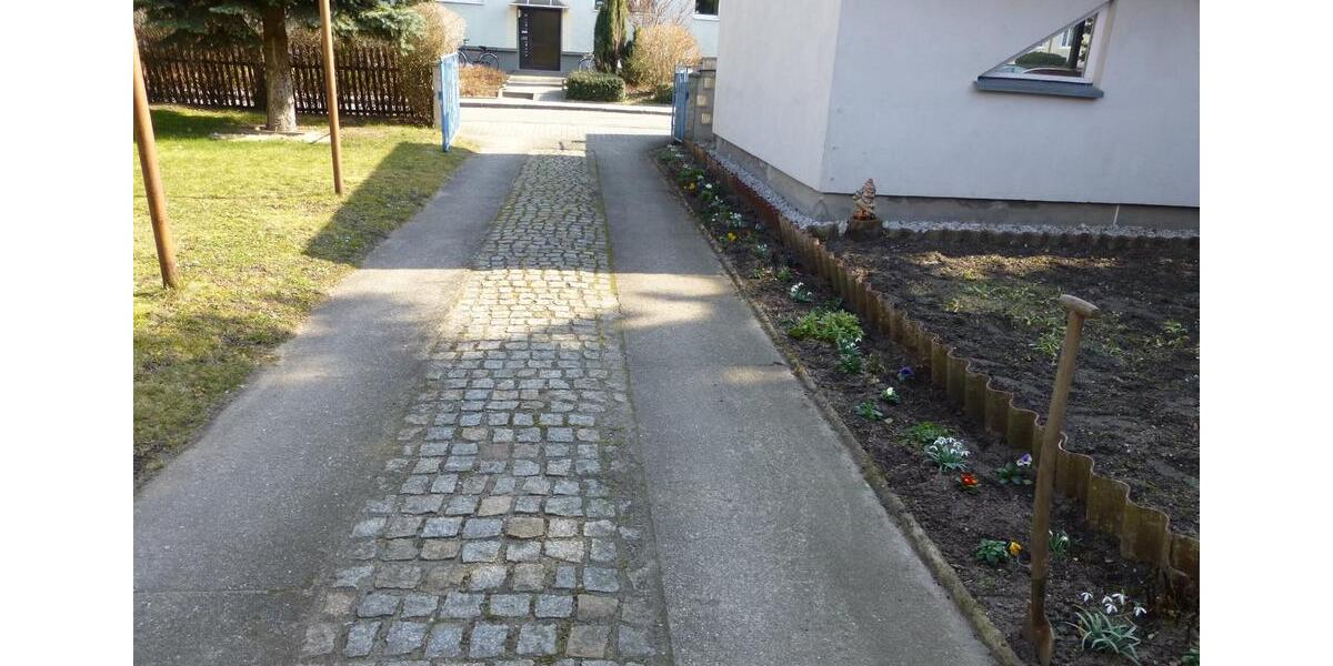 Erdgeschoßwohnung Niesky - 2 Zimmer, 44 m&sup2;, 230&euro; | Angebot:24848753