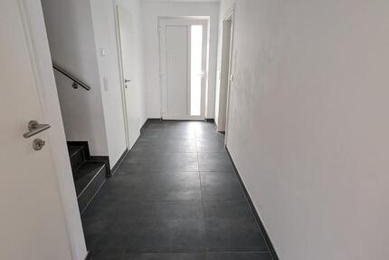 +++NEUES MODERNES REIHENECKHAUS+NEUWERTIG+4 ZIMMER+GÄSTE-WC+FBH+.U.V.M.!!!+++ 4 zimmer