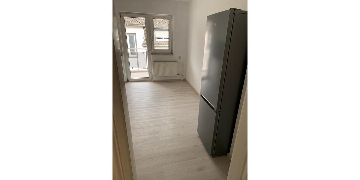 Etagenwohnung Zell (Mosel) - 3 Zimmer, 68 m&sup2;, 590&euro; | Angebot:24795427
