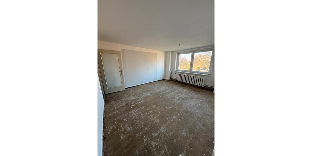 Etagenwohnung Pritzwalk - 3 Zimmer, 90 m&sup2;, 760&euro; | Angebot:25869255