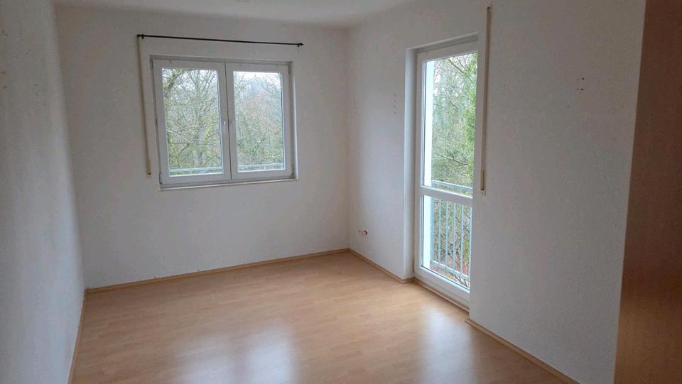 Etagenwohnung Pirmasens Fehrbach - 4 Zimmer, 98 m&sup2;, 950&euro; | Angebot:26701696