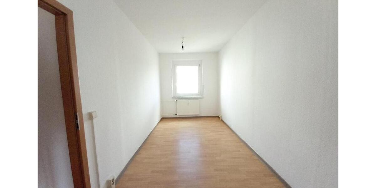 Etagenwohnung Schmalkalden - 3 Zimmer, 64 m&sup2;, 352&euro; | Angebot:25916927