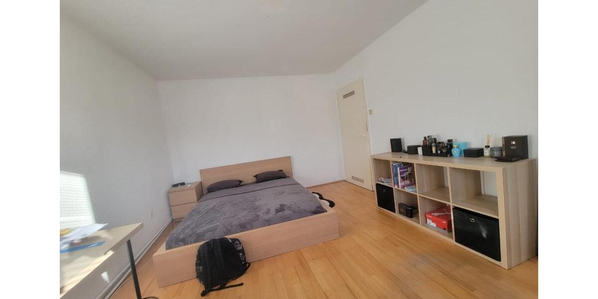 Etagenwohnung Dortmund Innenstadt Nord - 4 Zimmer, 40 m&sup2;, 215&euro; | Angebot:24857729