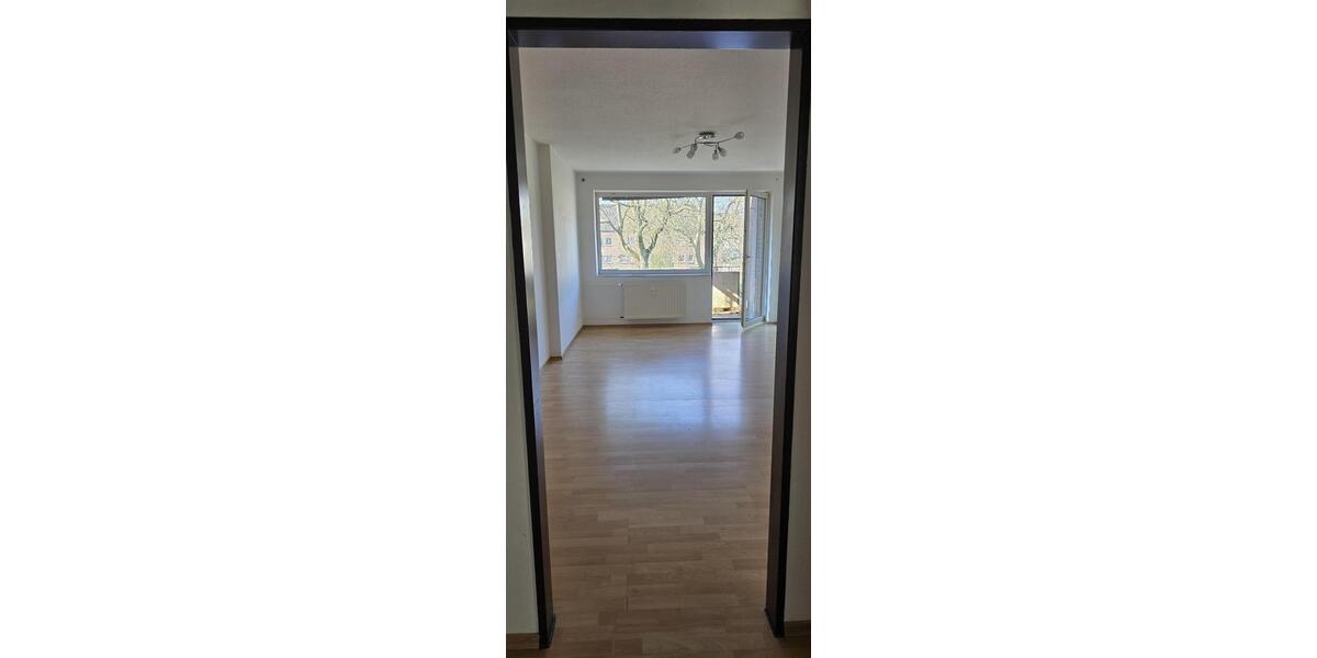 Etagenwohnung Duisburg - 2 Zimmer, 62 m&sup2;, 454&euro; | Angebot:26633944