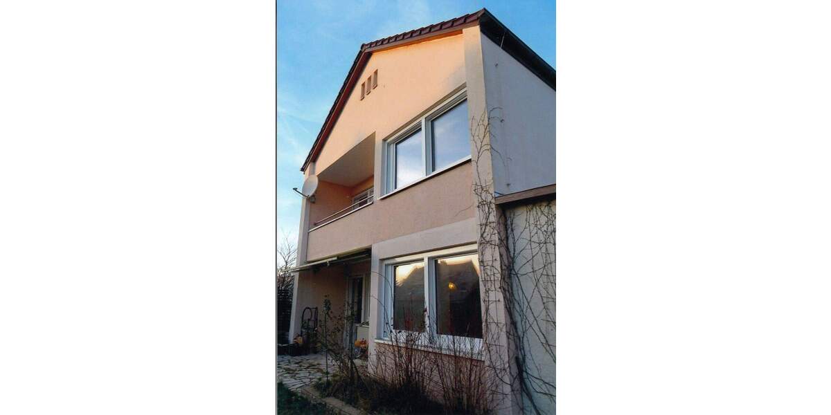 Mehrfamilienhaus, Wohnhaus Wülfershausen an der Saale Wülfershausen - 4 Zimmer, 100 m&sup2;, 1.300&euro; | Angebot:24667546
