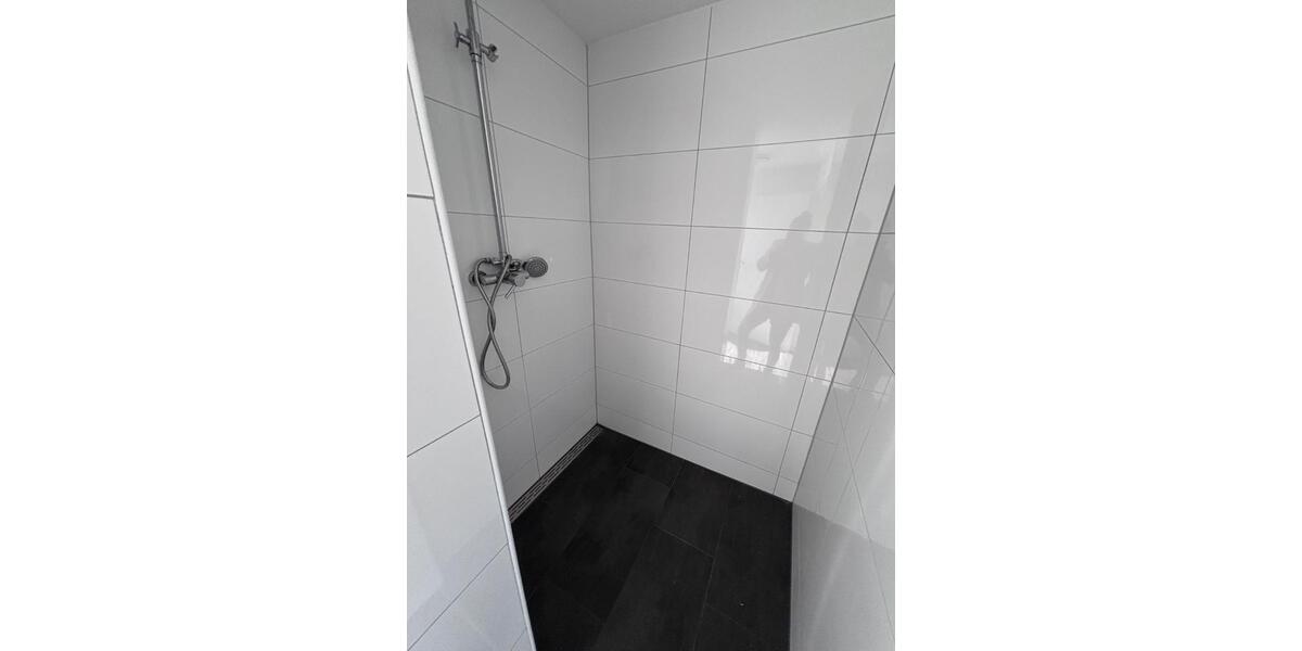 Etagenwohnung Wuppertal - 2.5 Zimmer, 76 m&sup2;, 725&euro; | Angebot:26423994