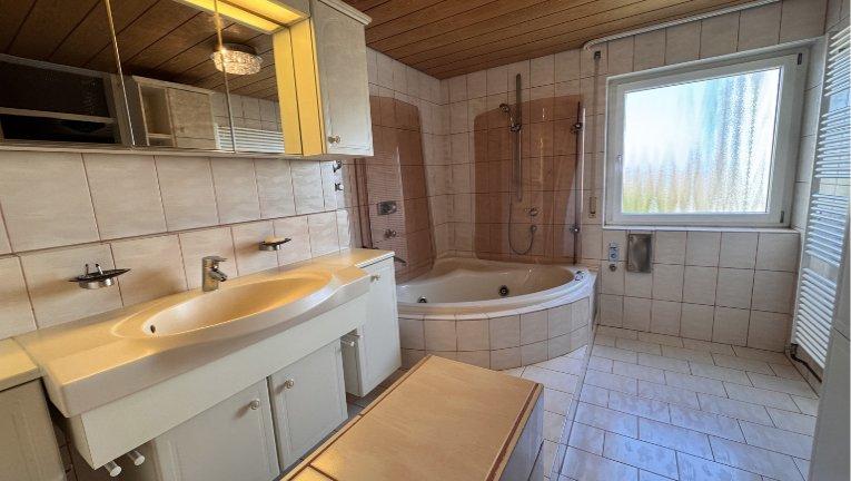 Etagenwohnung Leinfelden-Echterdingen Echterdingen - 3 Zimmer, 82 m&sup2;, 1.200&euro; | Angebot:26632321