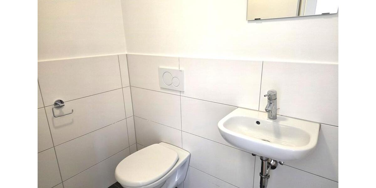 Erdgeschoßwohnung Filderstadt - 2 Zimmer, 96 m&sup2;, 988&euro; | Angebot:26705713
