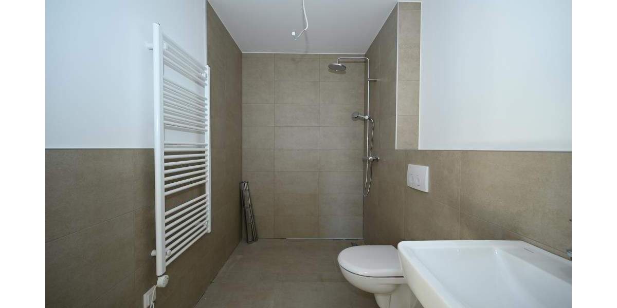 Etagenwohnung Seubersdorf - 4 Zimmer, 111 m&sup2;, 1.175&euro; | Angebot:25683134