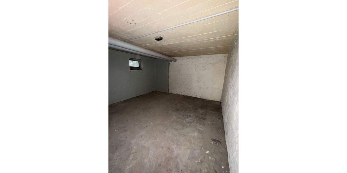 Etagenwohnung Bremen Westend - 4 Zimmer, 92 m&sup2;, 1.000&euro; | Angebot:25152622