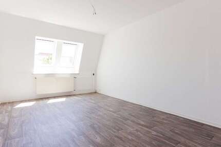 Wohnung Oschersleben Oschersleben - 3 Zimmer, 60 m&sup2;, 373&euro; | Angebot:26570264