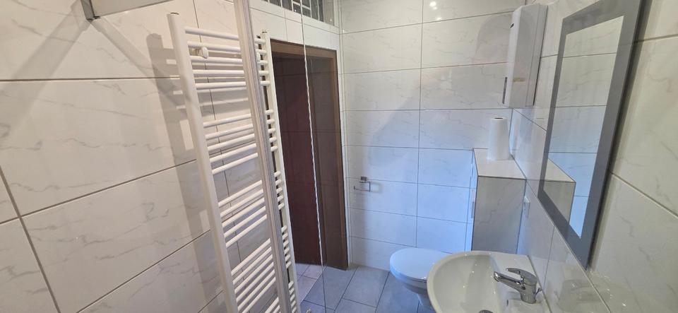 Erdgeschoßwohnung Völklingen - 2 Zimmer, 50 m&sup2;, 420&euro; | Angebot:25962023