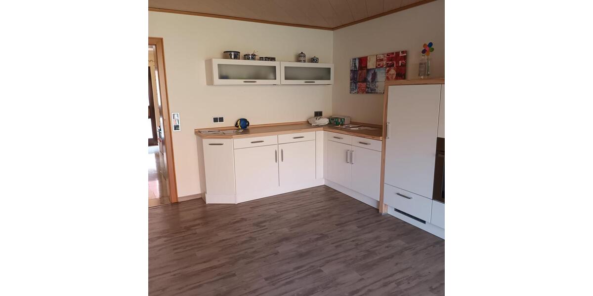 Doppelhaushälfte Lichtenfels - 4 Zimmer, 190 m&sup2;, 1.500&euro; | Angebot:24881875
