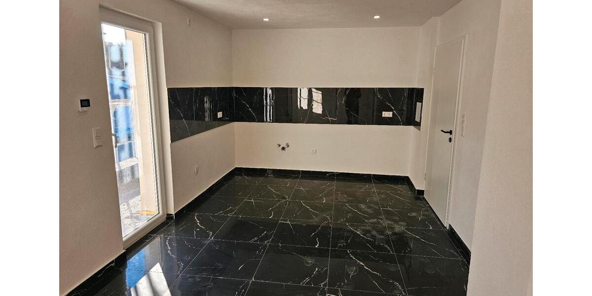 Etagenwohnung Neckarbischofsheim - 3 Zimmer, 75 m&sup2;, 750&euro; | Angebot:26048783