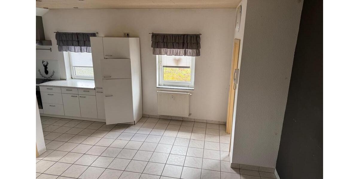 Dachgeschoßwohnung Homburg - 4 Zimmer, 95 m&sup2;, 750&euro; | Angebot:26413157