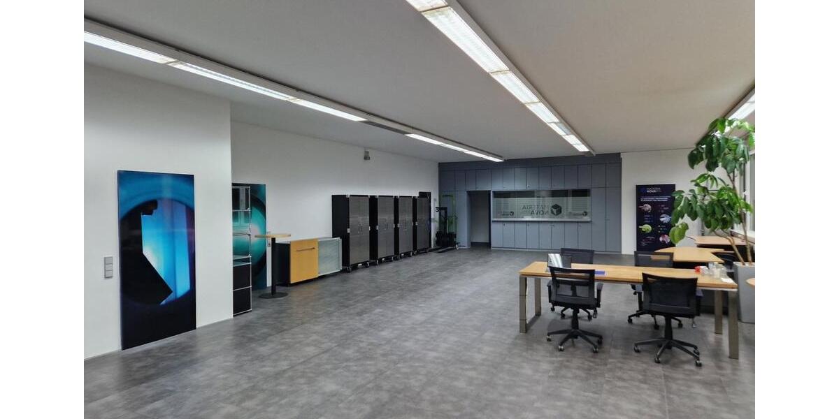 Gewerbeobjekt Esslingen am Neckar Oberesslingen - 2.100&euro; | Angebot:24522561