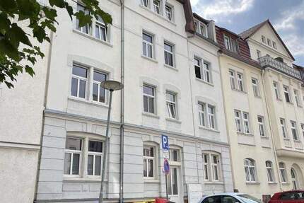 Döbeln! Erste eigene Wohnung? Balkon, separate Küche, Tageslichtbad mit Wanne! 1 zimmer