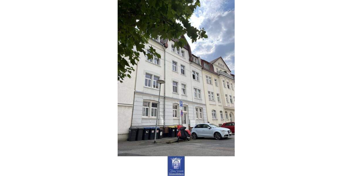 Döbeln! Erste eigene Wohnung? Balkon, separate Küche, Tageslichtbad mit Wanne! 1 zimmer