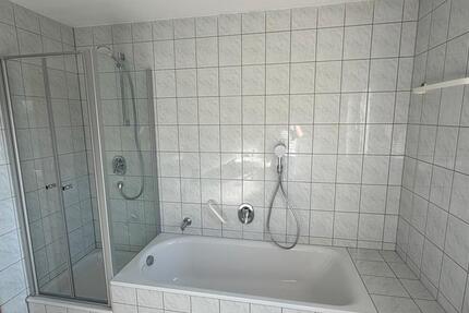 Wohnung Dinkelsbühl - 3 Zimmer, 76 m&sup2;, 600&euro; | Angebot:26006496