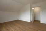 Dachgeschoßwohnung Weddingstedt - 2 Zimmer, 75 m&sup2;, 880&euro; | Angebot:26585915