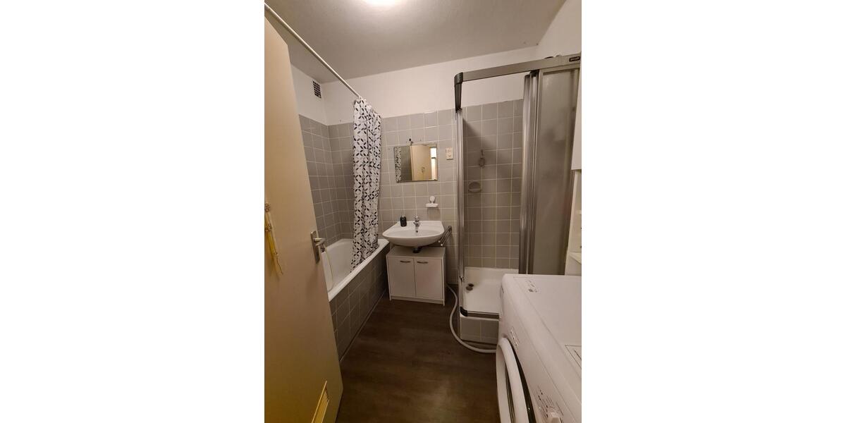 Voll möbliert 3 Zi Wohnung nähe DLRQuerumerwald am naturschutz 3 zimmer