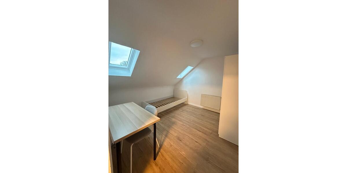 Gemütliches möbliertes WG-Zimmer in Bremen Walle-Steffensweg 4 zimmer