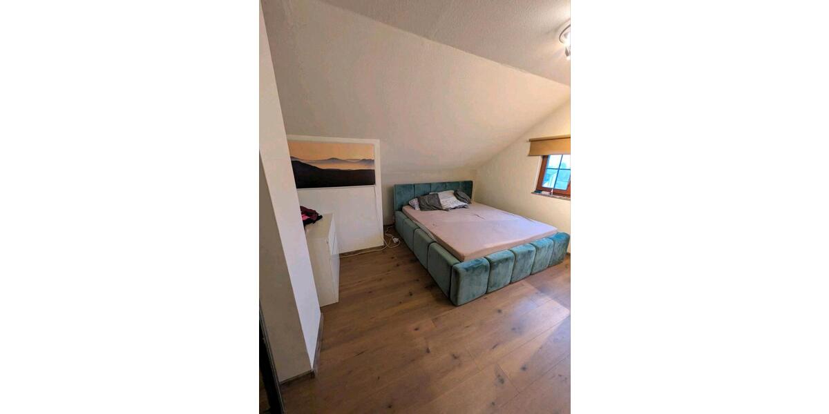 Einfamilienhaus Nentershausen - 3 Zimmer, 110 m&sup2;, 750&euro; | Angebot:26038648