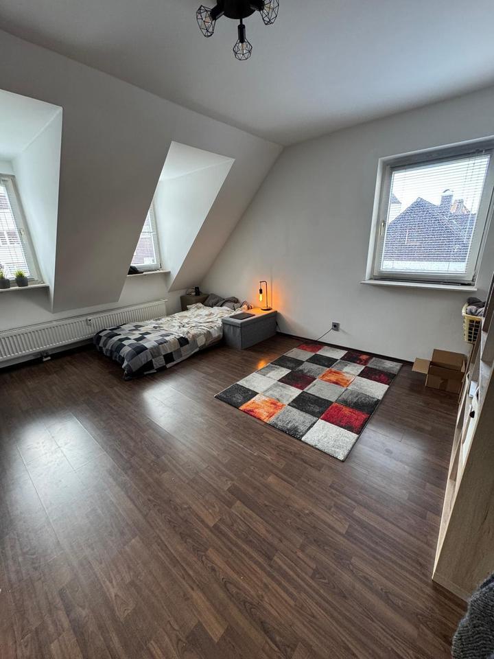 Freies WG-Zimmer in 3er Männer-WG