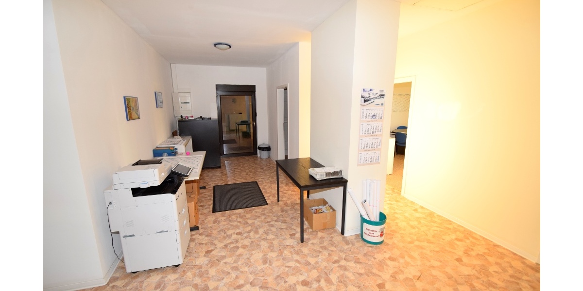 Hauptverkehrsstr. Sulingen: Bürohaus+Gewerbehalle teilbar schnelle Datenleitung+ viele Parkplätze - Gewerbeobjekt Sulingen | Angebot:25416947