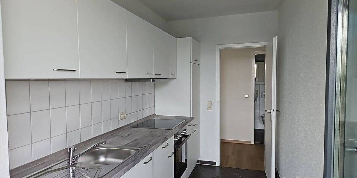 Etagenwohnung Magdeburg Sudenburg - 3 Zimmer, 66 m&sup2;, 585&euro; | Angebot:26740655