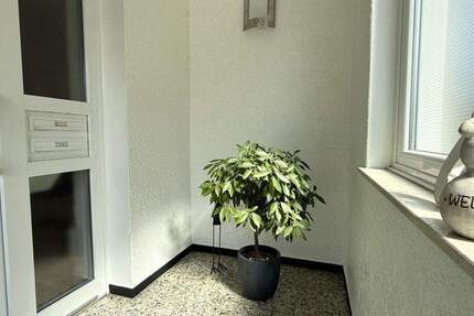 helle sanierte Altbau Wohnung 2 zimmer