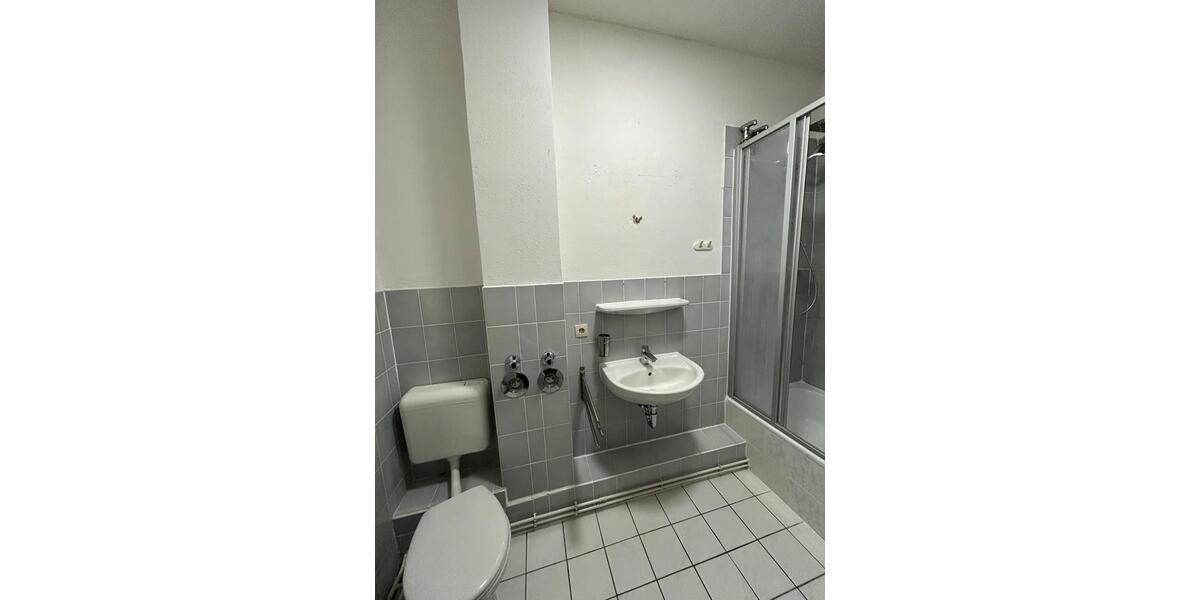 Dachgeschoßwohnung Kiel Blücherplatz - 2 Zimmer, 78 m&sup2;, 1.050&euro; | Angebot:24437756