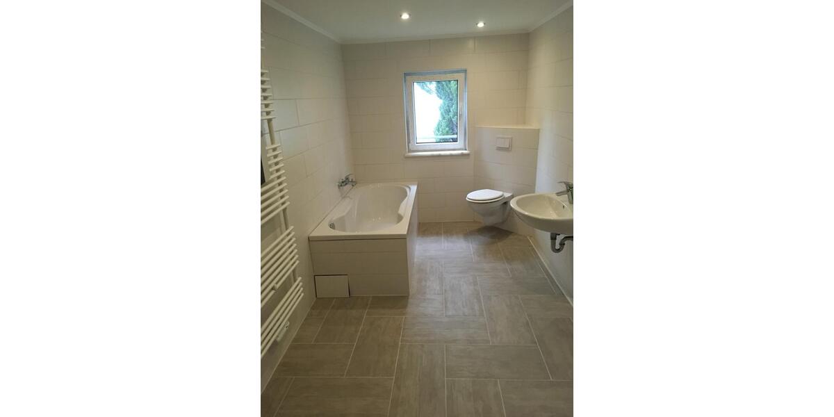 Doppelhaushälfte Zwickau Auerbach - 3 Zimmer, 95 m&sup2;, 900&euro; | Angebot:26270756