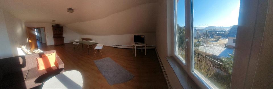 Dachgeschoßwohnung Grosselfingen - 2 Zimmer, 100 m&sup2;, 750&euro; | Angebot:24351384