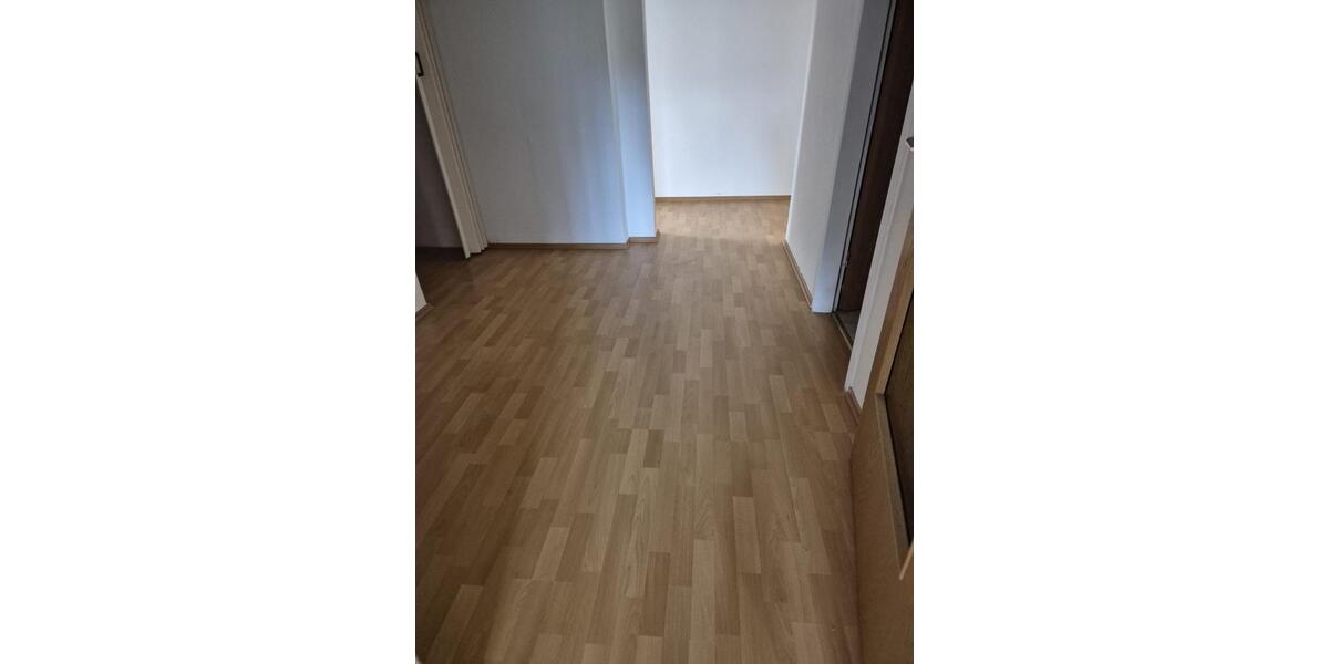 Etagenwohnung Blomberg - 2 Zimmer, 89 m&sup2;, 530&euro; | Angebot:26145189