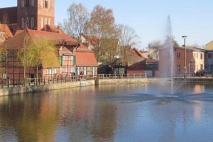 Haus Teterow - 3 Zimmer, 90 m&sup2;, 1.100&euro; | Angebot:24154342