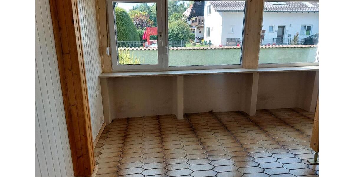 Klosterlechfeld 2 Zimmer Küche Bad Wintergarten zimmer