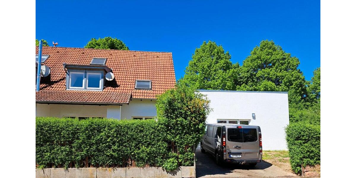 Bungalow Landau in der Pfalz - 8 Zimmer, 219 m&sup2;, 2.650&euro; | Angebot:26445773