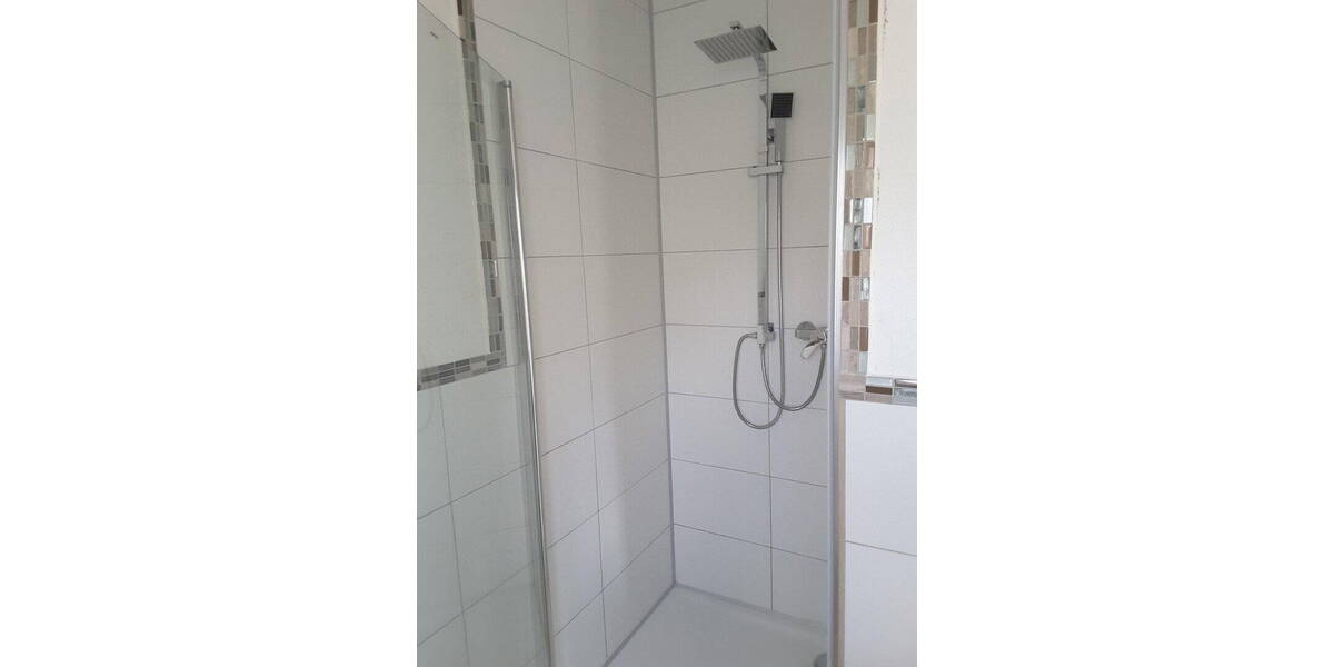 Doppelhaushälfte Impflingen - 4 Zimmer, 120 m&sup2;, 1.200&euro; | Angebot:26256139